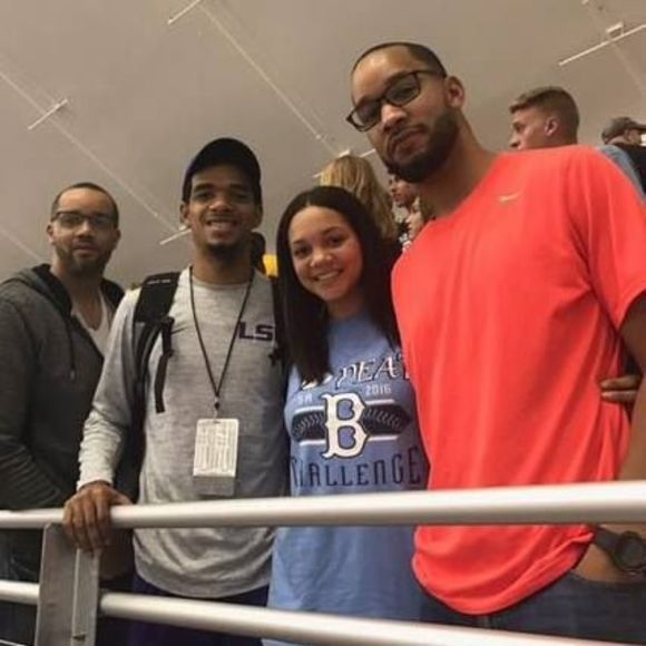 Meet your Posher, Brock - Picture 1 of 1